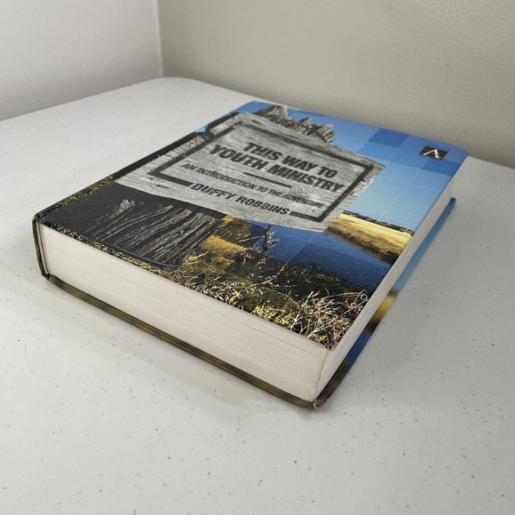 This Way to Youth Ministry : An Introduction to the Adventure Duffy Robbins - Picture 4 of 6